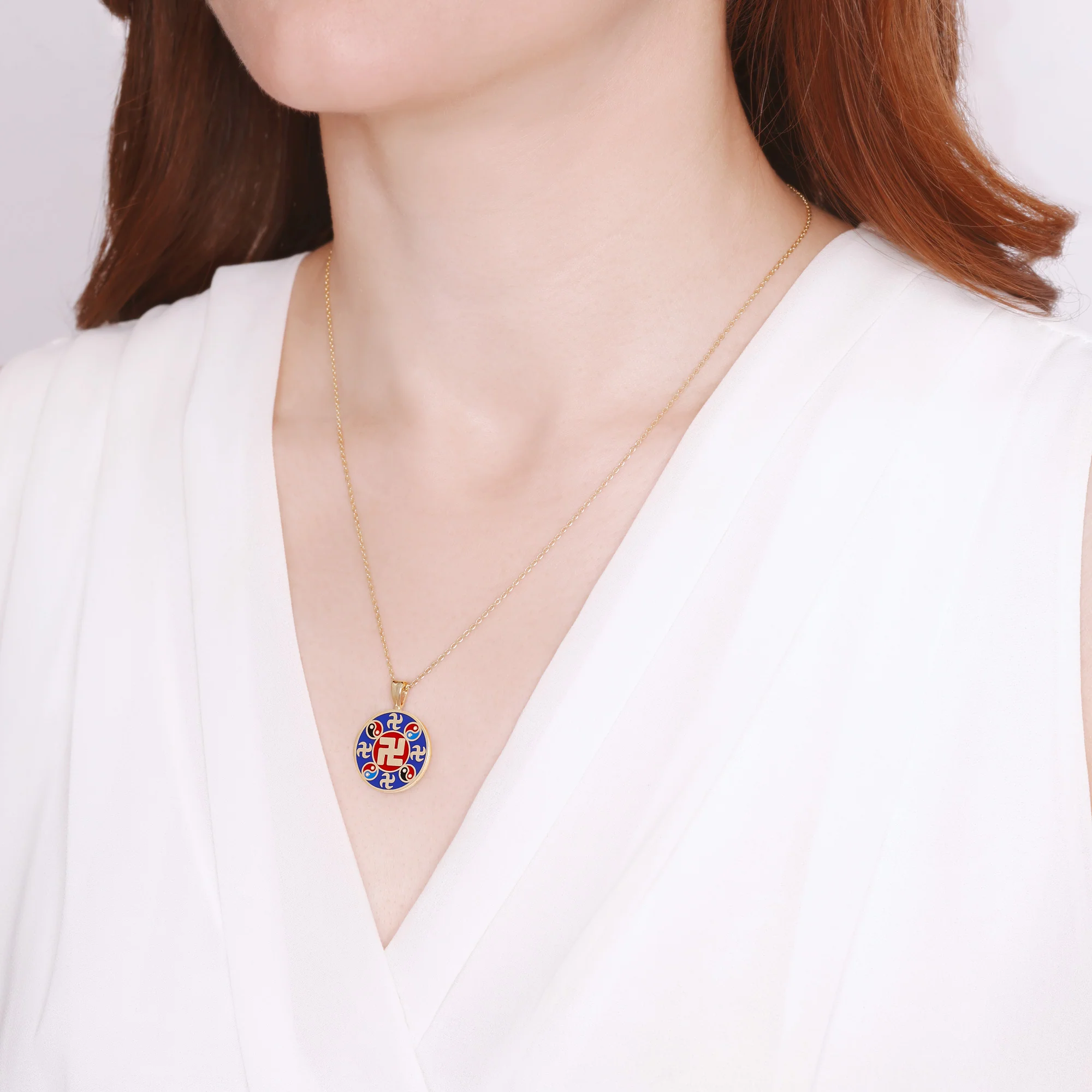 Falun Enamel Indigo Blue Pendant 18kt Yellow Gold 20mm - Image 4