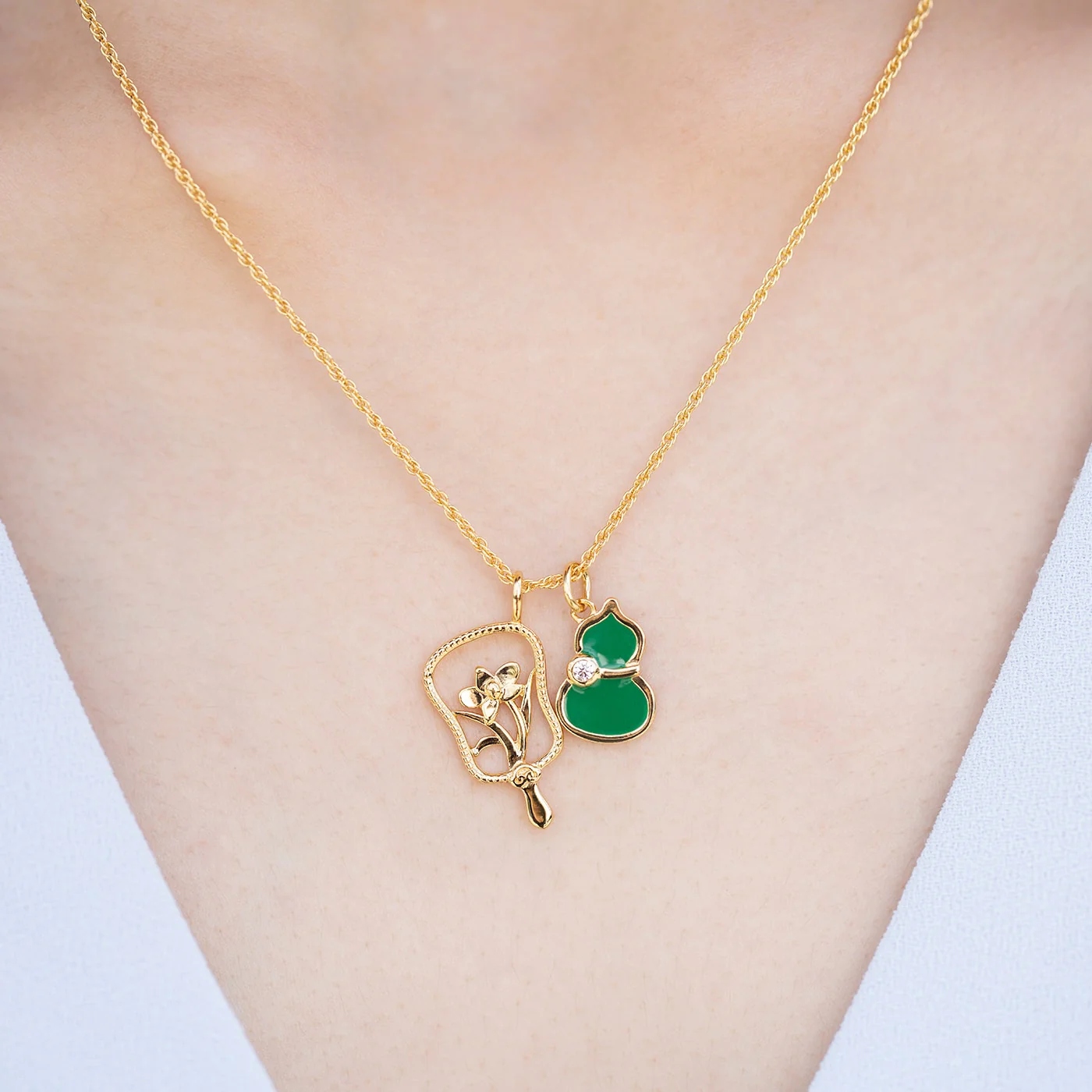 Orchid Hand Fan Charm - Gold - Image 3