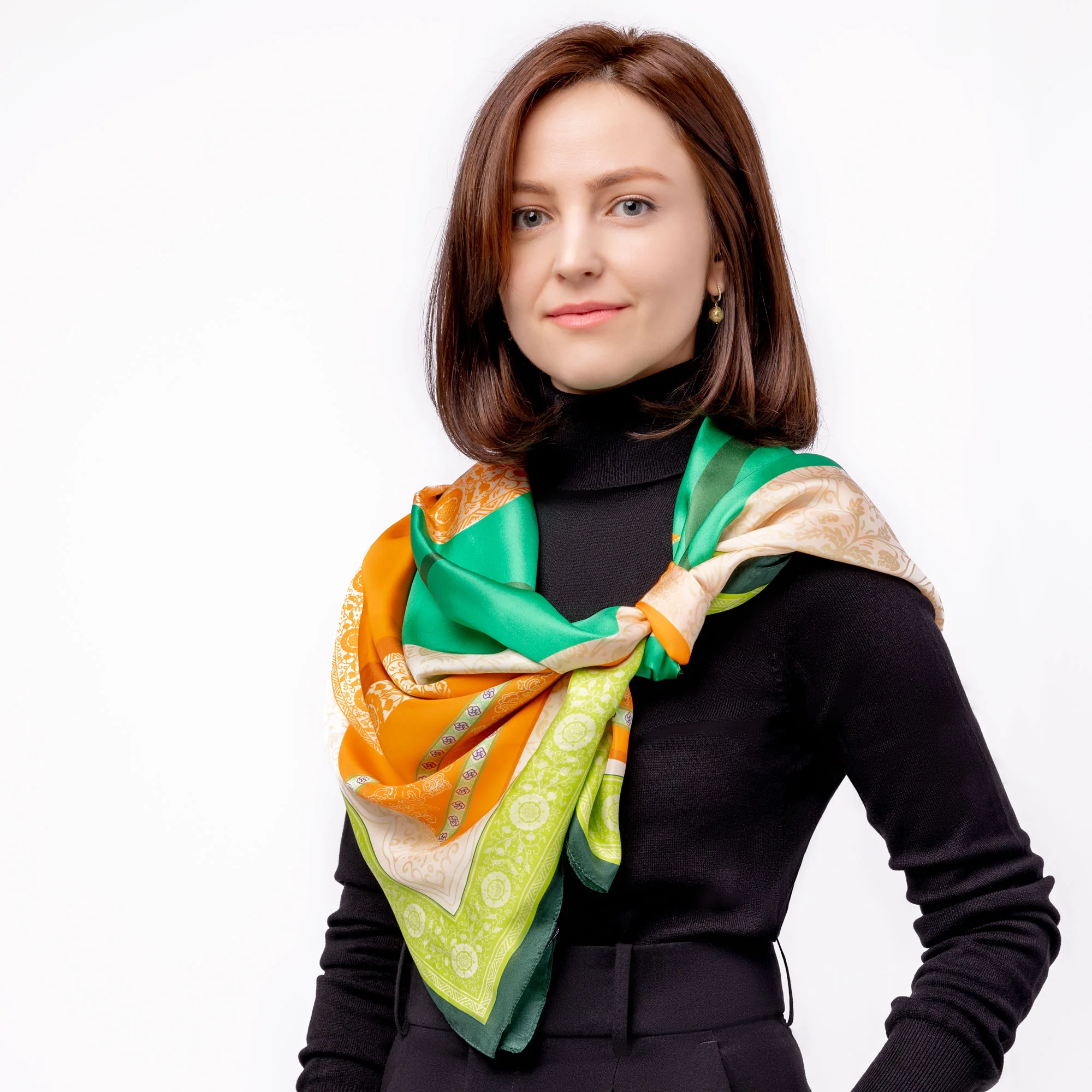 Tang Dynasty Grace Silk Scarf - Image 4