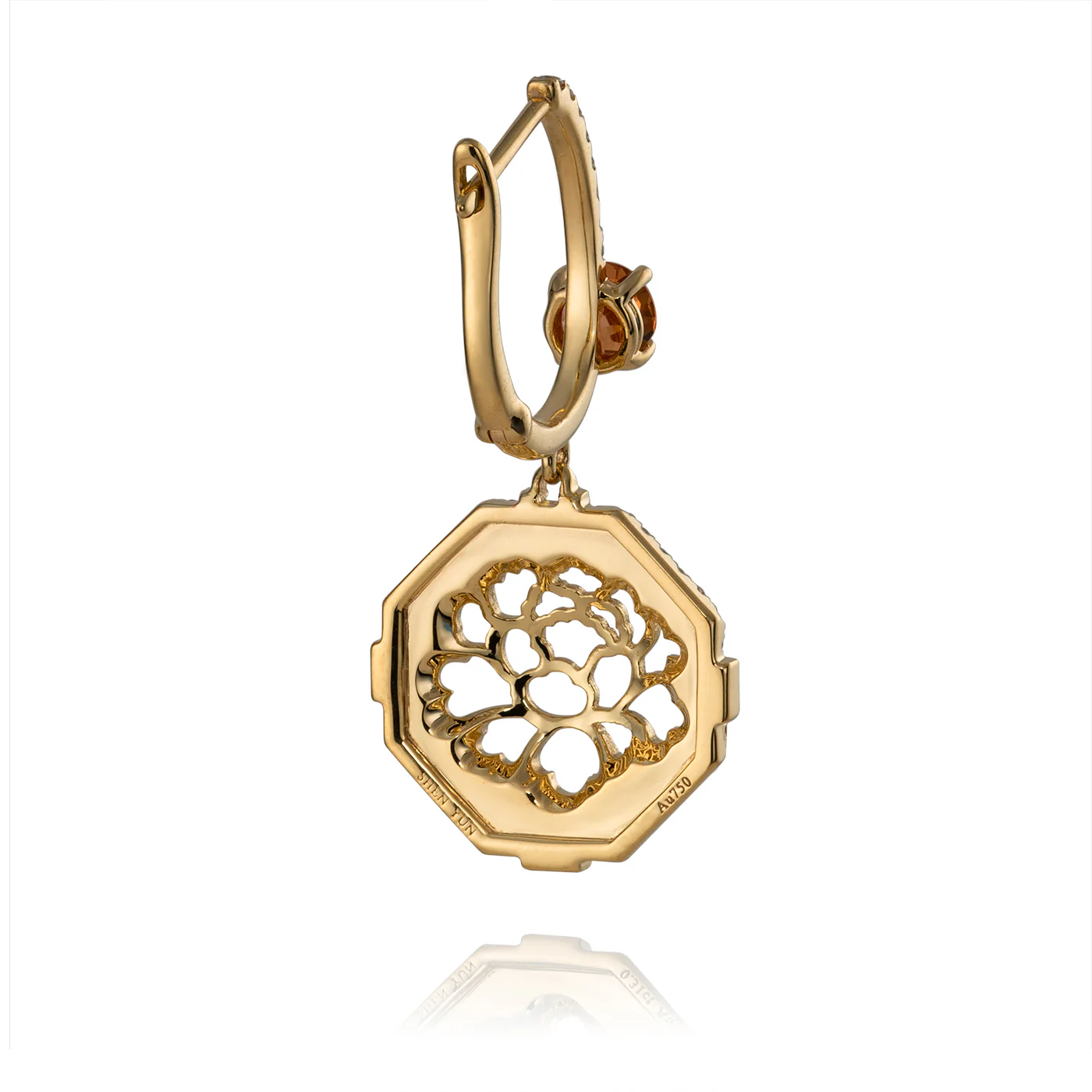 The Tang Elegance Earrings 18kt Yellow Gold with Spessartite Garnet - Image 3