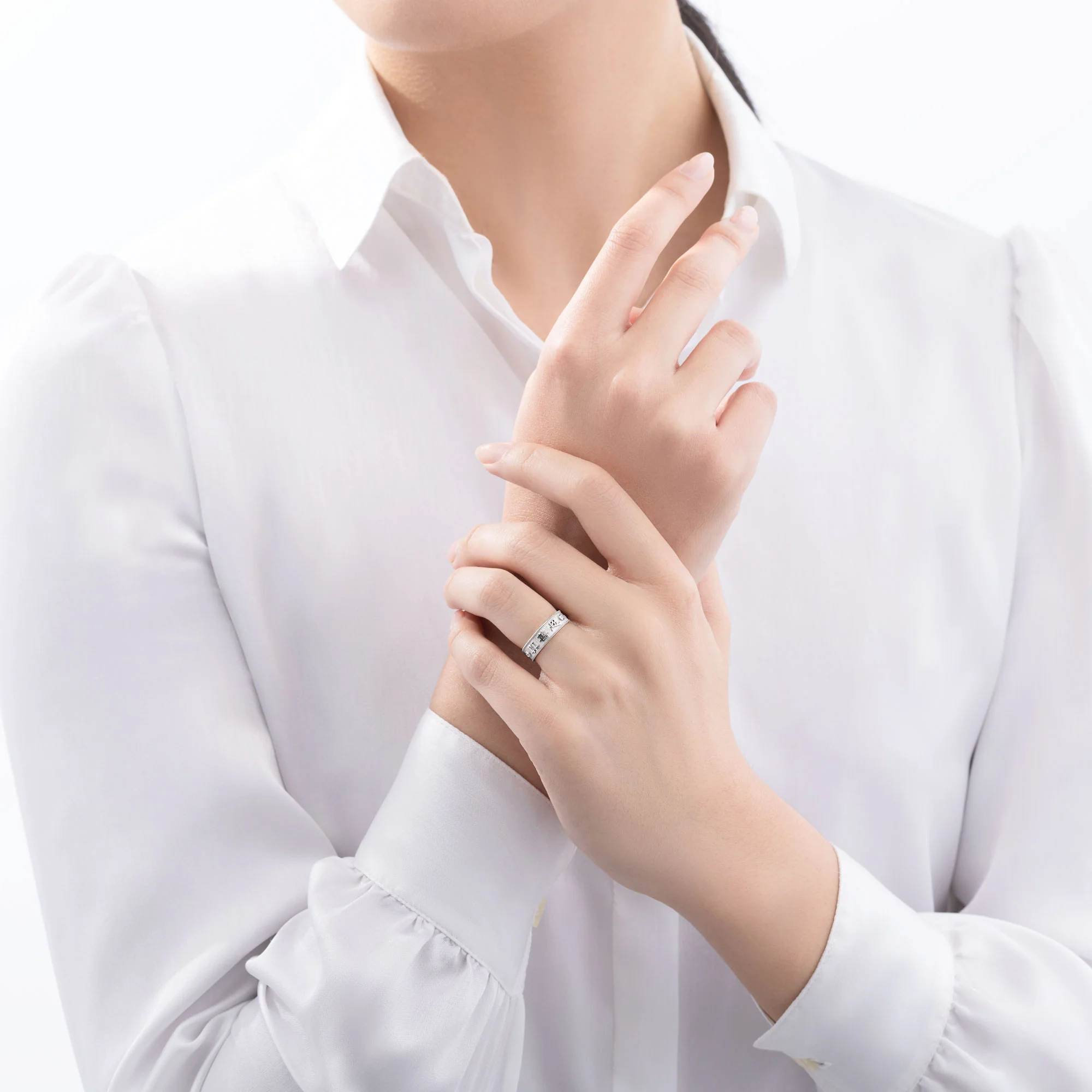 Zhen Shan Ren Timeless Elegance Ring 14kt White Gold, 5mm wide - Image 2